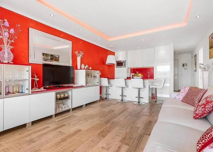 Ines Luxury - Pool - Apartament Costa Adeje (Tenerife)