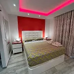 Ines Luxury - Pool - Апартаменты *