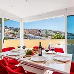 Ines Luxury - Pool -